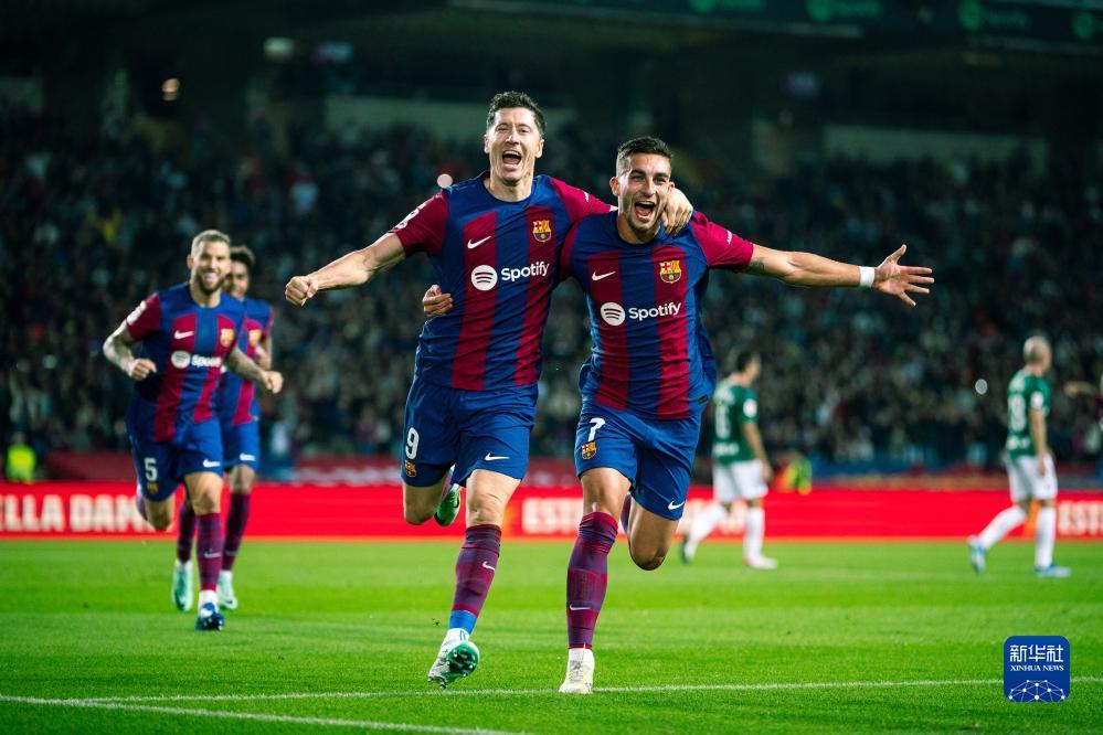 差一个完全 差一个完全