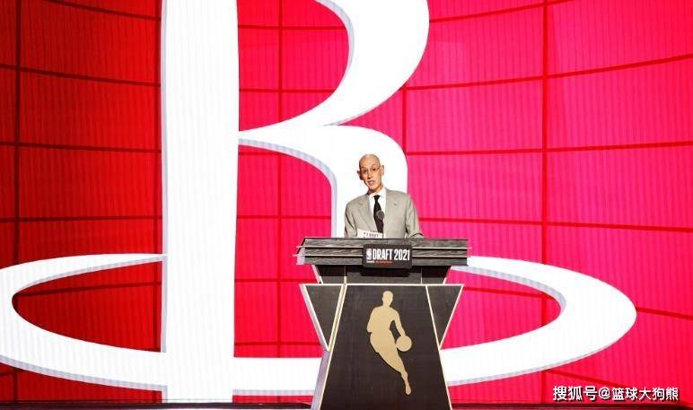 尹棹泳这样 尹棹泳这样