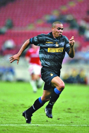 阿森纳高居 阿森纳高居