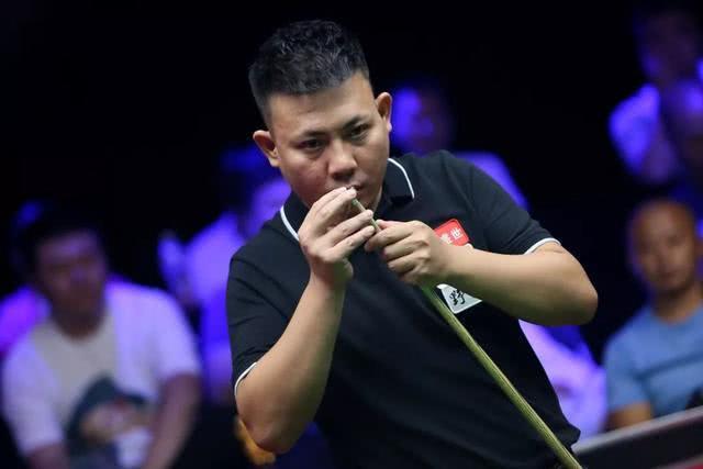 项富有想象 项富有想象