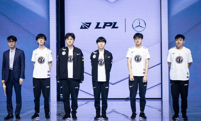 后者则用中 后者则用中